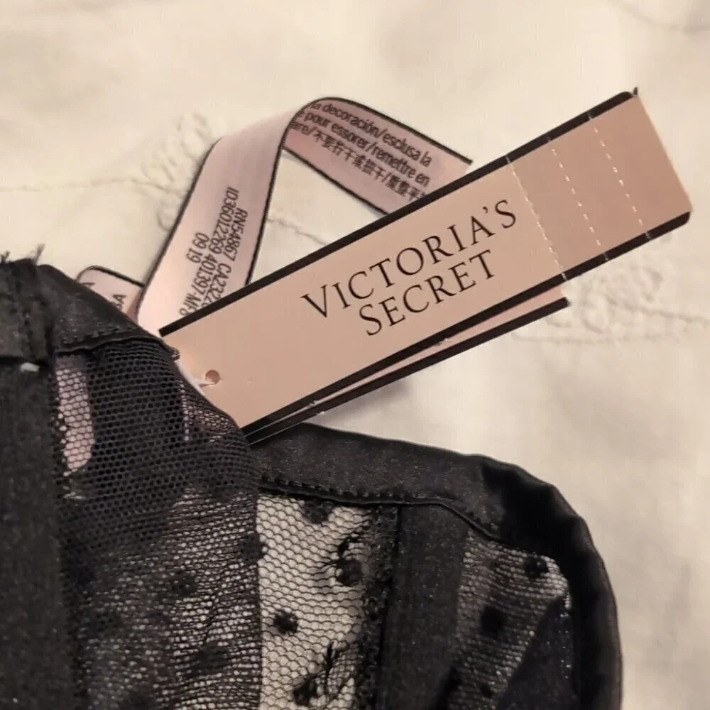 Victoria's Secret Black dream Angels  garter belt NEW W tags